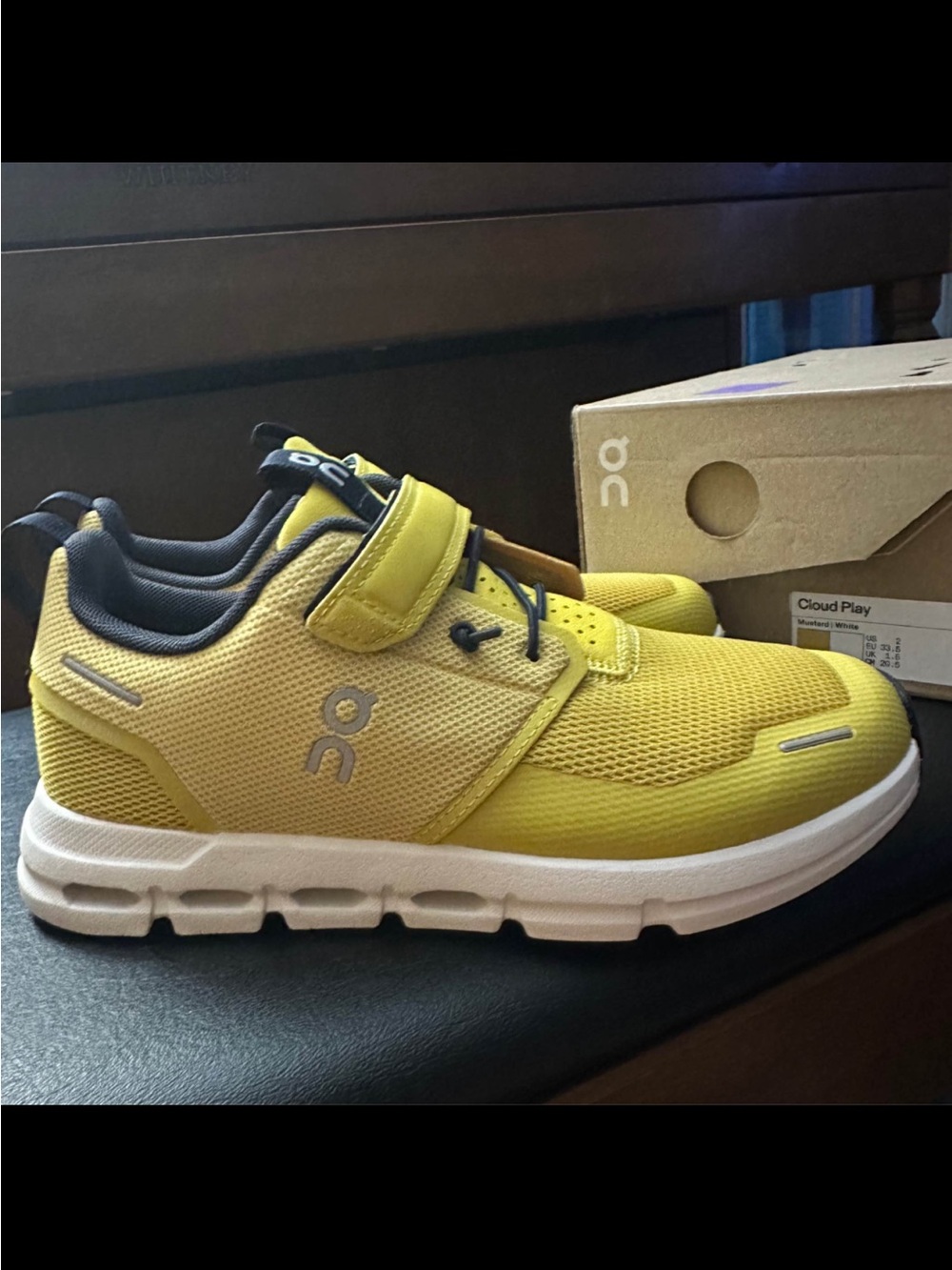 On Cloud Play Kids' Sneaker